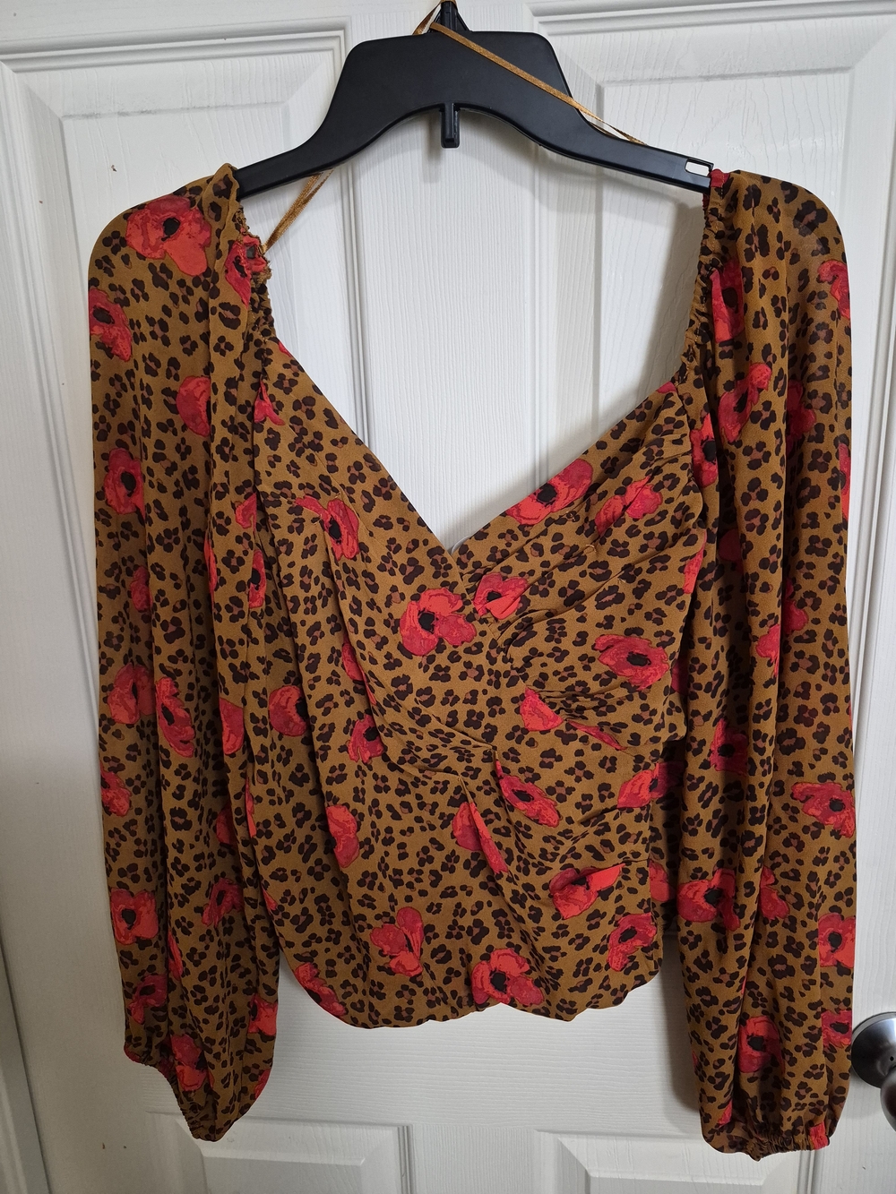 Size L Astr Women's Brown Floral Leopard Print Blouse with Red Flowers